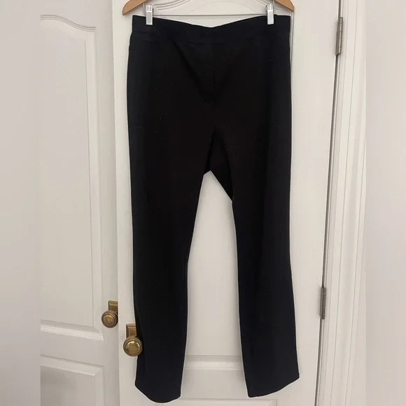 T Tahari Black pull on pants size XL - Picture 4 of 7